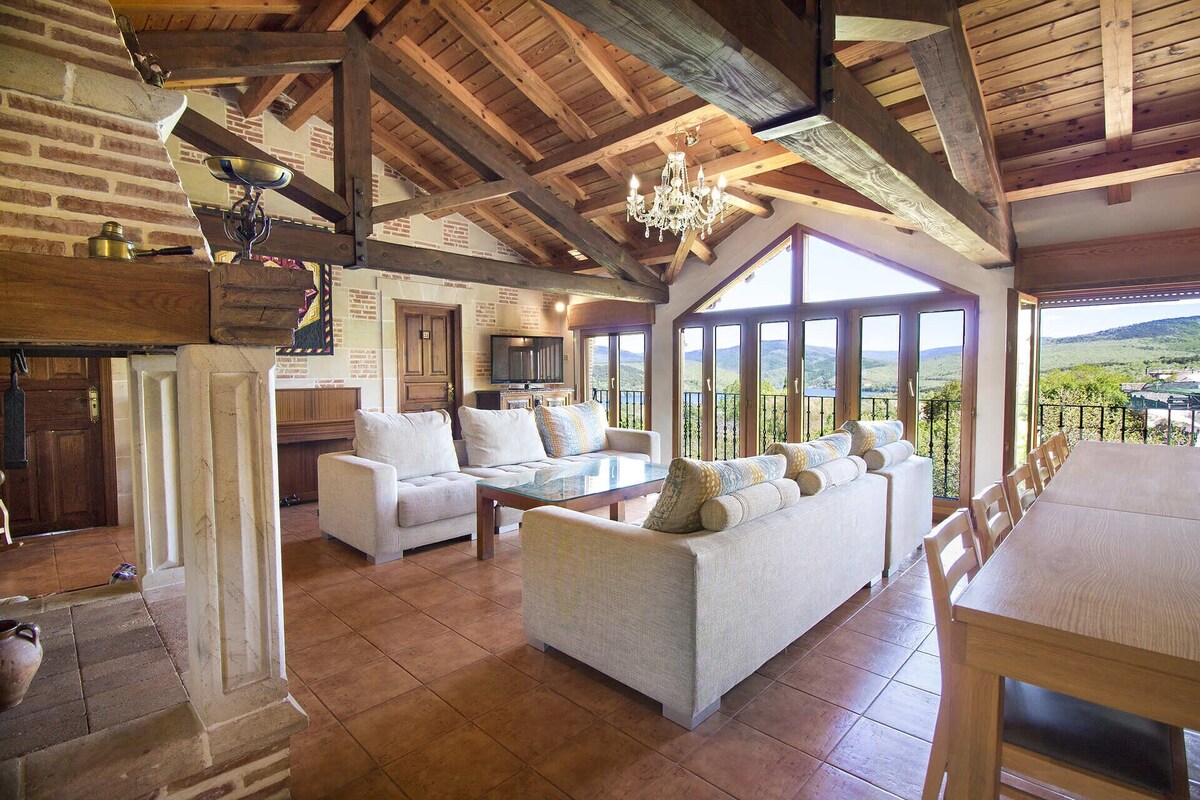La Morera Courtyard I