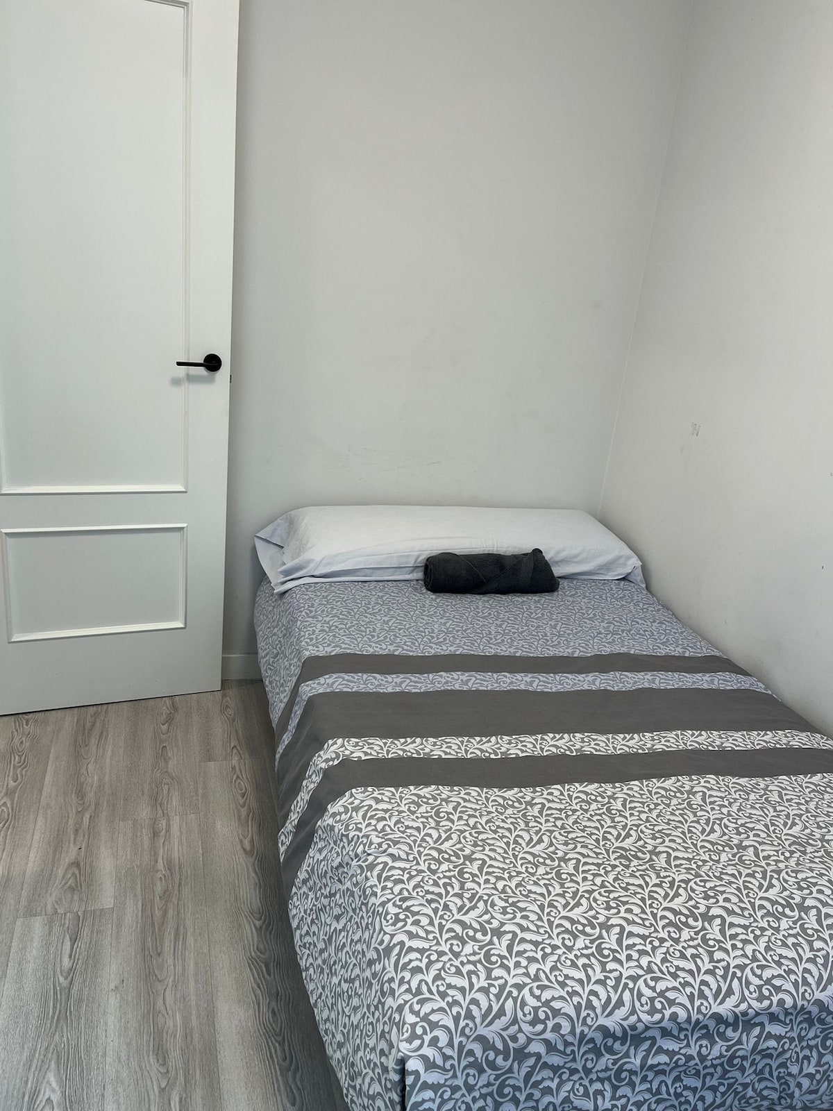 Apartment in the Old Town of Logroño with Parking on Gran Vía