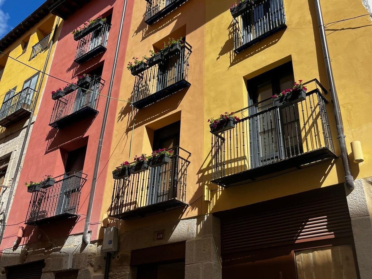 APARTAMENTOS SAN NICOLAS